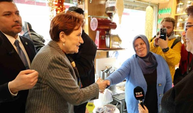 Meral Akşener Eskişehir’de esnaf ziyareti gerçekleştirdi