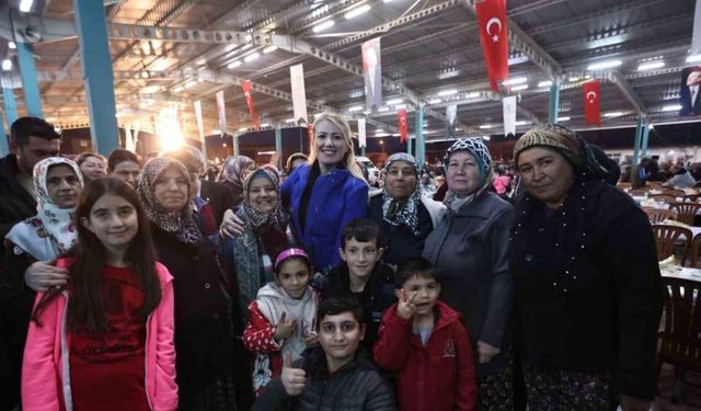 Merkezefendi’de binlerce kişi orucunu Sevindik Mahallesinde açtı