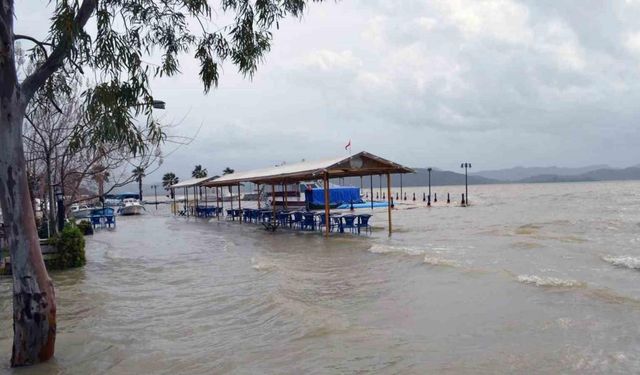 Meteroloji’den Fethiye ve Seydikemer’e sel, dolu ve fırtına uyarısı