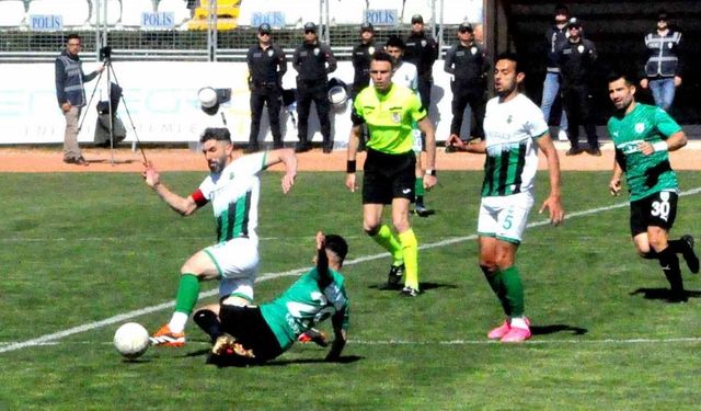 Muğla derbisinde 3 puanın sahibi Muğlaspor oldu