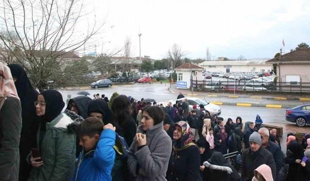 Mukaddes emanetler binlerce Sakaryalının ilgi odağı oldu