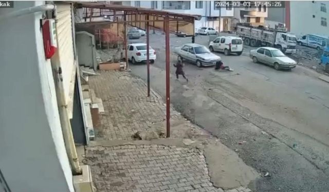 Otomobilin çarptığı çocuğun burnu bile kanamadı