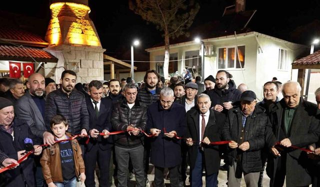 Parmakören Eski Camii ibadete açıldı