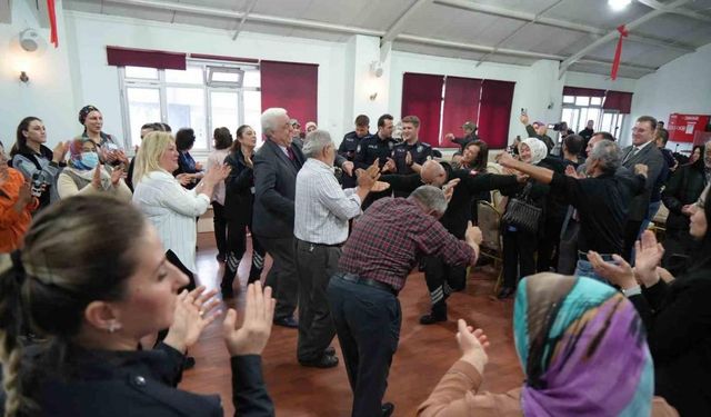 Polis adaylarından kanser hastalarına moral konseri