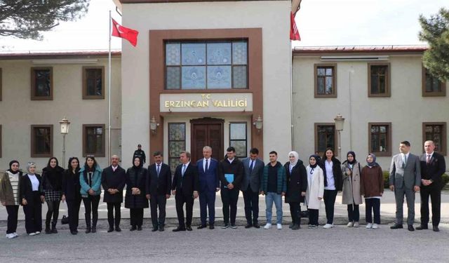 Sağlık Bilimleri Fakültesi öğrencilerinden Valiliğe ziyaret