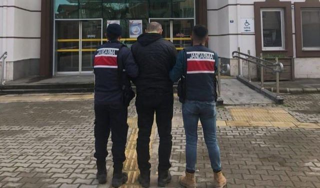 Samsun’da 17,5 yıl hapis cezası ile aranan şahıs jandarma tarafından yakalandı