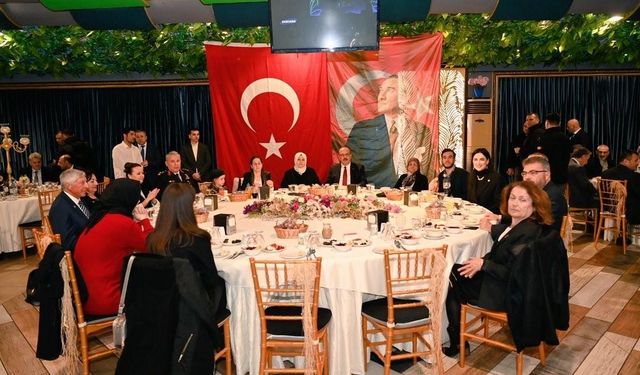 Şehit aileleri ve gaziler iftar programında buluştu