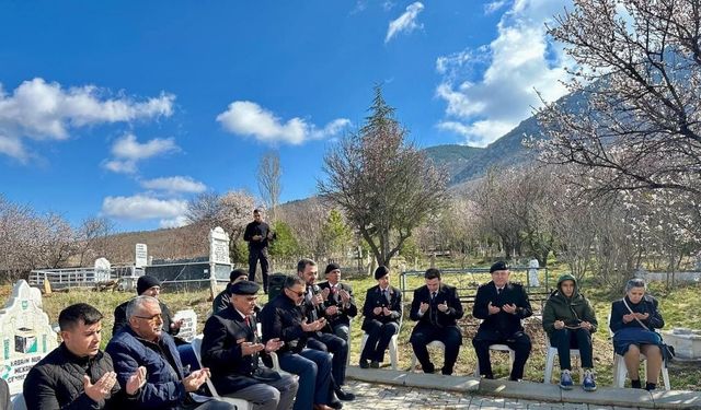 Şehit Yılmaz Tankül mezarı başında anıldı