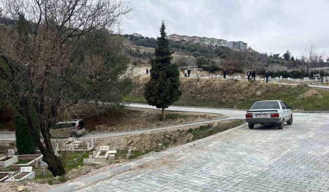 Şehitliğe giden yolda üst yapı çalışması yapıldı