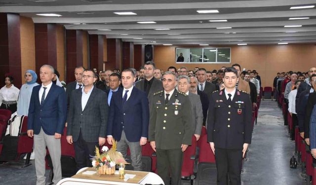 Siverek’te İstiklal Marşının Kabulü ve Mehmet Akif Ersoy’u anma etkinliği düzenlendi