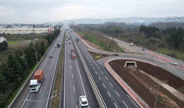 Stadyum bağlantı yolunda tamamlanan kısımlar trafiğe açıldı