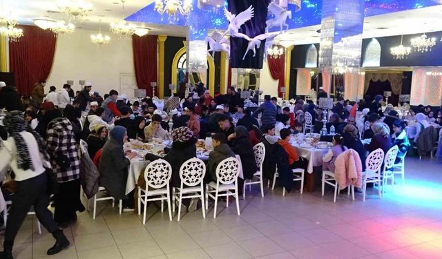 Tavşanlı’da yetim, öksüz ve ihtiyaç sahibi ailelere iftar programı