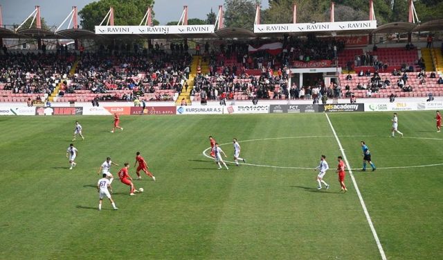 TFF 3. Lig: Balıkesirspor: 1 - Orduspor 1967: 4