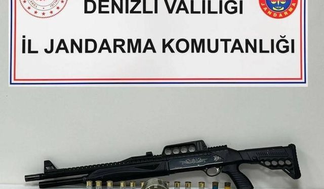 Uyuşturucu tacirlerine 2 ilçede operasyon düzenlendi