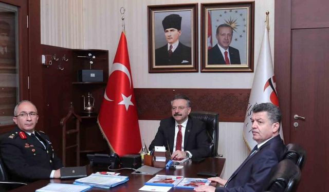 Vali Hüseyin Aksoy, Seçim Güvenliği Toplantısı’na katıldı