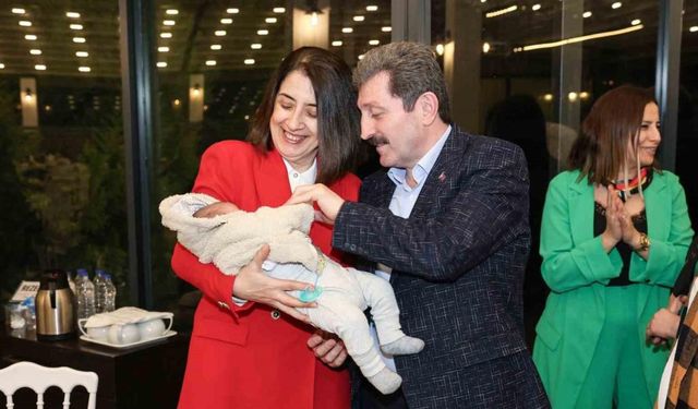 Vali Tavlı: "Dayanışma geleneğine sahip bir milletin torunlarıyız"