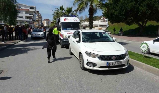 Yaya geçidinde otomobilin çarptığı bisikletli çocuk yaralandı