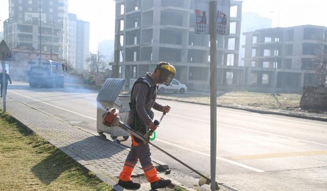 Yıldırım Beyazıt Mahallesi’nde toplu temizlik çalışması yapıldı