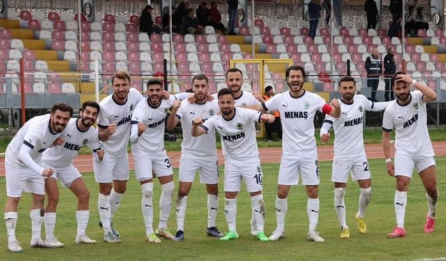 Yılmaz Vural yönetimindeki Menemen FK, play-off hattında