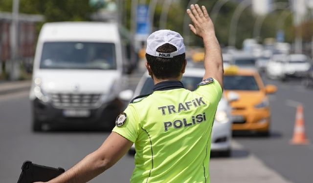 Valilik duyurdu: Sakarya’da o yol trafiğe kapatıldı