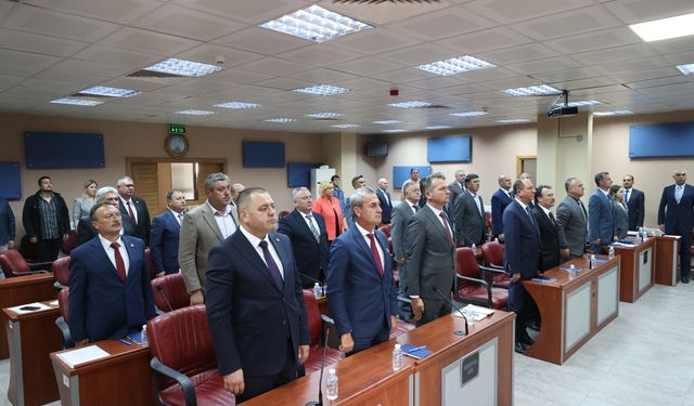 Edirne İl Genel Meclisi Başkanlığı'na Çiğdem Gegeoğlu seçildi