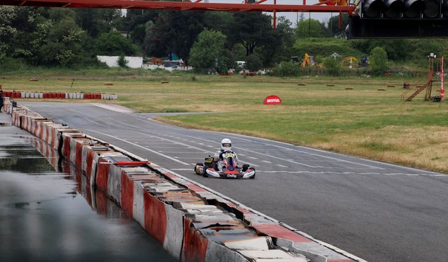 Kartingde 2024'ün ilk yarışı Kocaeli'de başladı