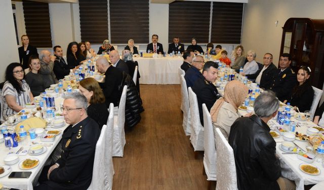 Kırklareli Valisi Birol Ekici, şehit aileleri ve gazilerle iftar programında buluştu