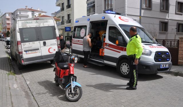 Lüleburgaz'da elektrikli motosikletin çarptığı çocuk yaralandı