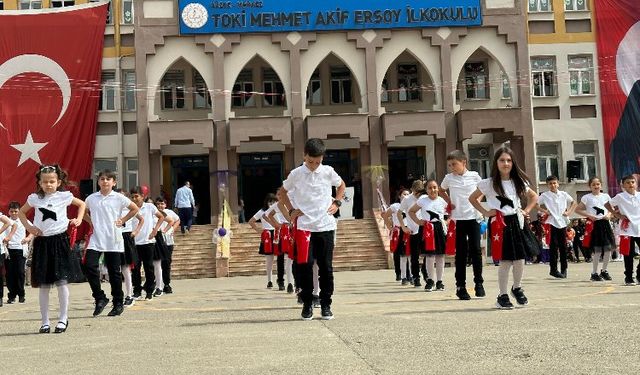 Düzce'de 23 Nisan coşkuyla kutlandı