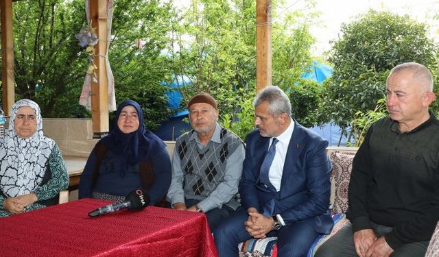 Hatay'da deprem şehitlerinin ailelerine ziyaret