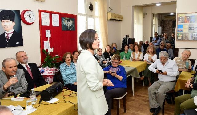 İzmir Karabağlar'da Köy Enstitüleri buluşması