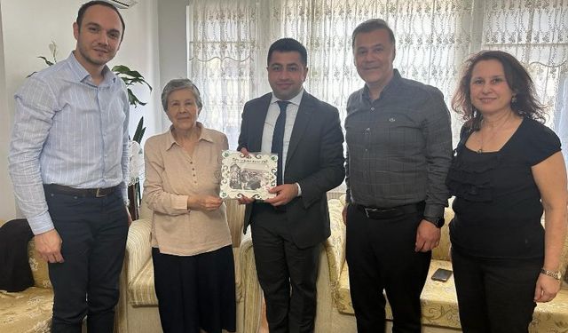 İzmit Belediyesi, şehit ailelerini bayramda da unutmadı