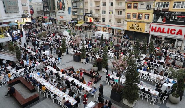 İzmit'te bu akşam halk iftarı düzenlenecek