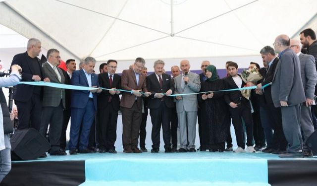 Kayseri Melikgazi'de yeni dönem açılışla başladı