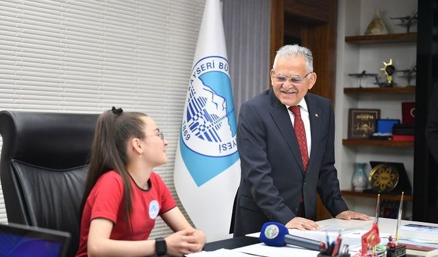 Kayseri'de çocuk başkan “Çanakkale Gezisi” talimatı verdi