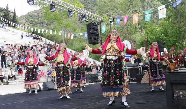 Manisa’da çifte bayram