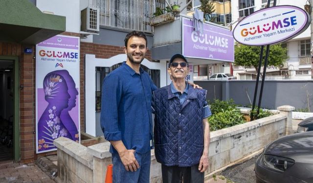 Mersin Büyükşehir’den 'Gülümse Alzheimer Yaşam Merkezi'