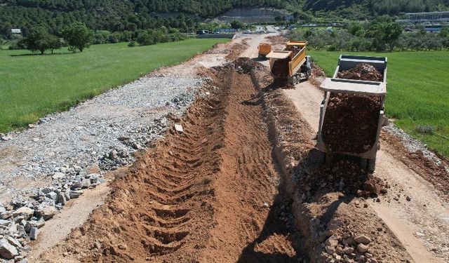 Muğla otogar yolunda çalışmalar devam ediyor