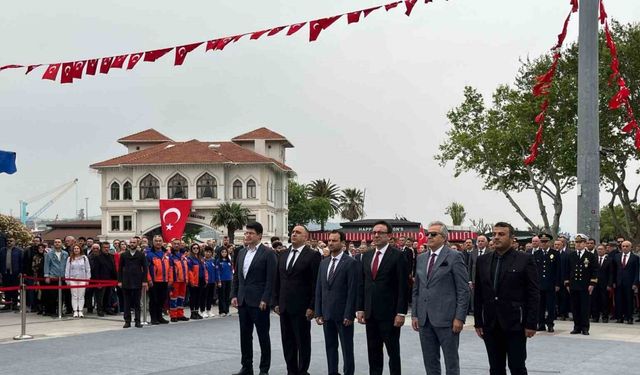 23 Nisan Bandırma’da coşkuyla kutladı