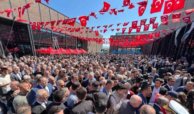 7’den 70’e kentin tüm paydaşları bayramlaştı : İsrail’e ortak tepki