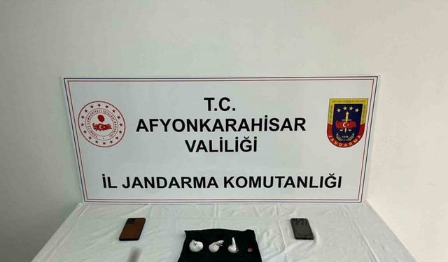 Afyonkarahisar’da uyuşturucu operasyonu, 2 gözaltı