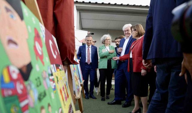 Almanya Cumhurbaşkanı Steinmeier, Gaziantep’te depremzedelerle bir araya geldi