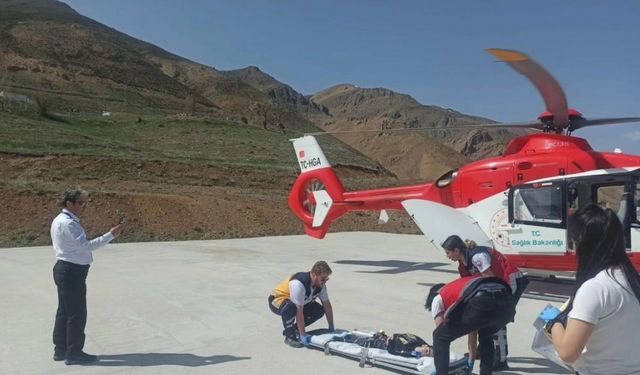 Ambulans helikopter 11 yaşındaki çocuk için havalandı