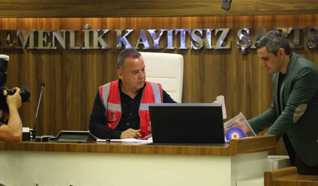 Antalya Büyükşehir Belediye Meclisi yeni dönemin ilk toplantısını yaptı