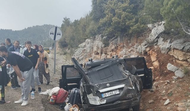 Antalya’da trafik kazası: 5 yaralı