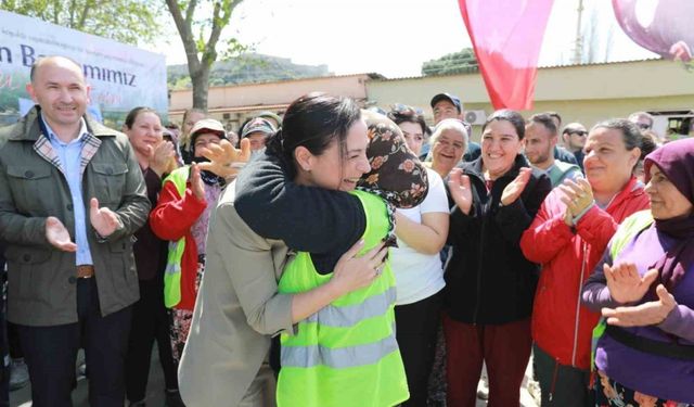 Başkan Ceritoğlu Sengel, belediye çalışanlarıyla bayramlaştı