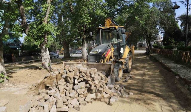 Başkan Çetin Akın’dan Dutlu Yol’da inceleme