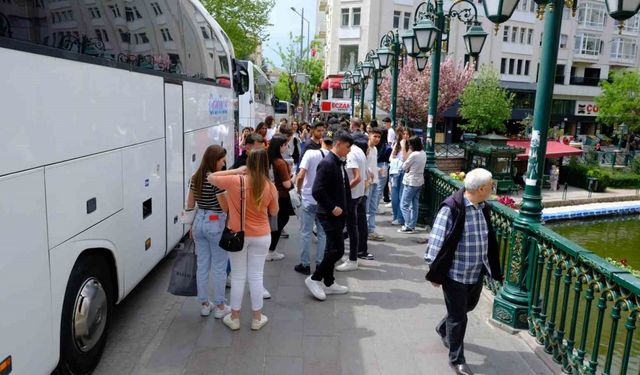 Bayram sonrası da turist akını devam ediyor