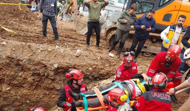 Bodrum’da işçiler toprak altına kaldı