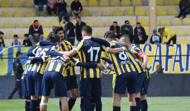 Bucaspor 1928, zirve takibini sürdürüyor